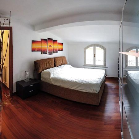 Stupenda Mansarda Centralissima, Finiture Di Lusso Carrara Eksteriør billede
