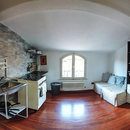 Stupenda Mansarda Centralissima, Finiture Di Lusso Carrara Eksteriør billede